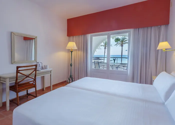 Aluasoul Menorca - Adults Only 4*