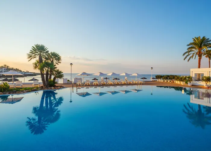 Hotel Aluasoul Menorca - Adults Only 4*