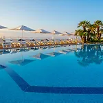 Hotel Aluasoul Menorca - Adults Only 4*